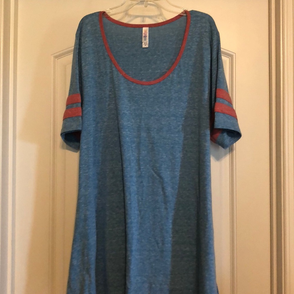 LuLaRoe Perfect Tee
